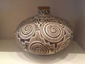 curves-contains-edges-venus-guiding-mars